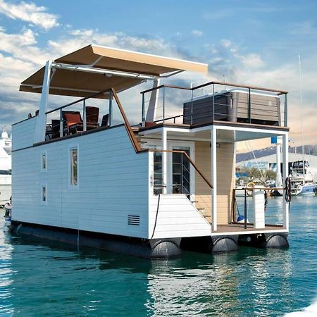 Вілла Floating House Adela Порторож Екстер'єр фото