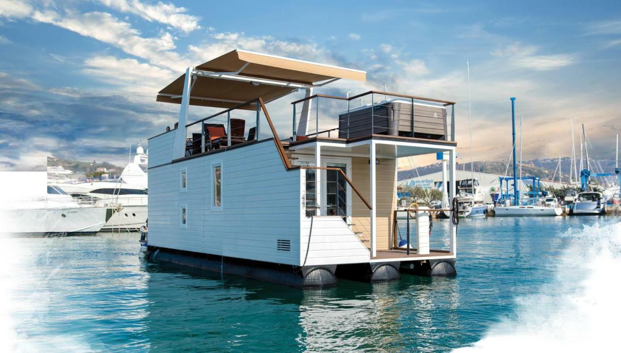 Вілла Floating House Adela Порторож Екстер'єр фото